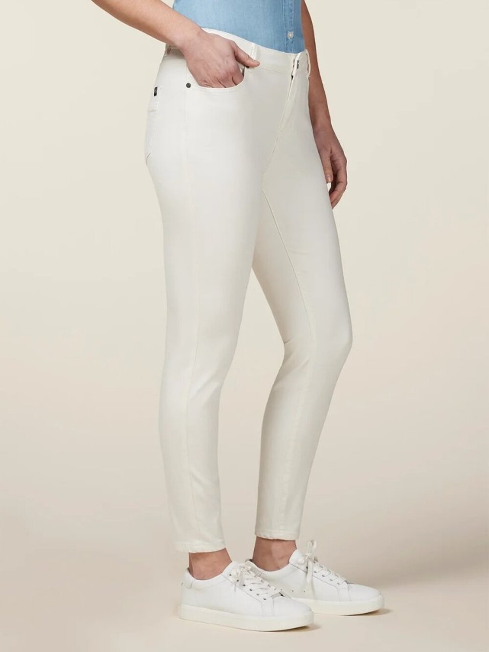 EQL by Kerrits In Motion Cropped Pant Womens White Stretch Jeans Equestrian NWT
